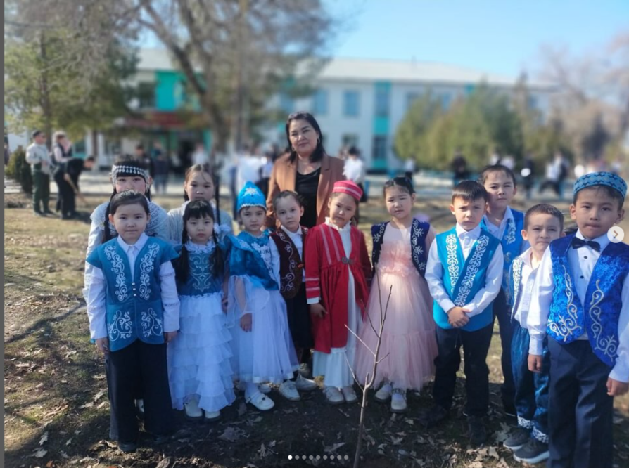 Н.Алдабергенов атындағы орта мектебінде 19 наурыз Жаңару күні жаппай ағаш отырғызу дәстүрі аталып өтті. Аталған іс-шараға мектеп ұжымы, оқушылар белсенді қатысып 6 шырша, 4 қарағай, 20 дан астам жеміс ағашатарын отырғызды.