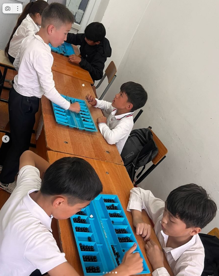 1 мамыр күніне арналған тоғызқұмалақтан жарыс өтті